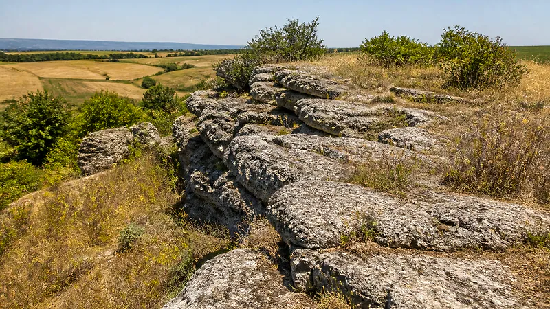 Бутештский риф, Глоденский район